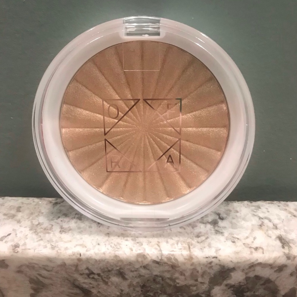 *BRAND NEW* OFRA Highlighter in Rodeo Drive